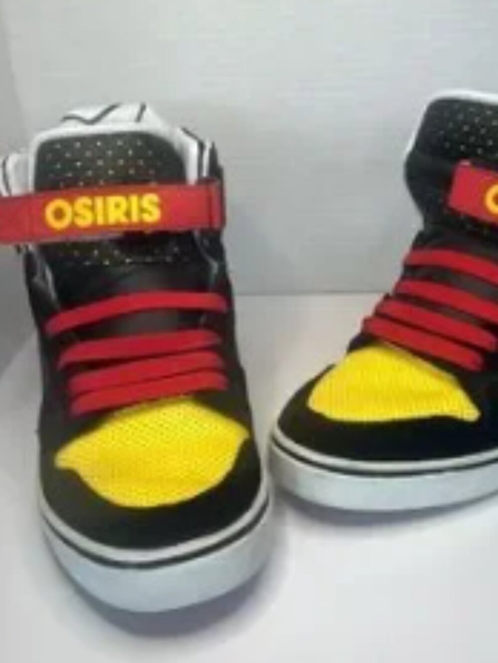 Osiris High Top Skate Shoes Black/Red/Yellow
